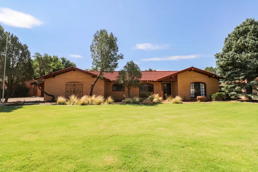 214 E 26th Street, Littlefield, TX 79339 - #2