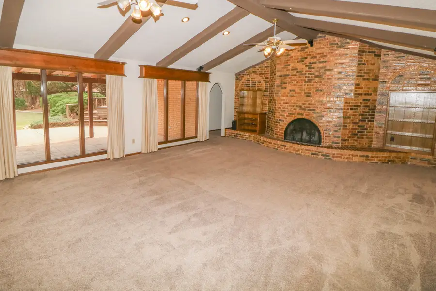 214 E 26th Street, Littlefield, TX 79339 - #3