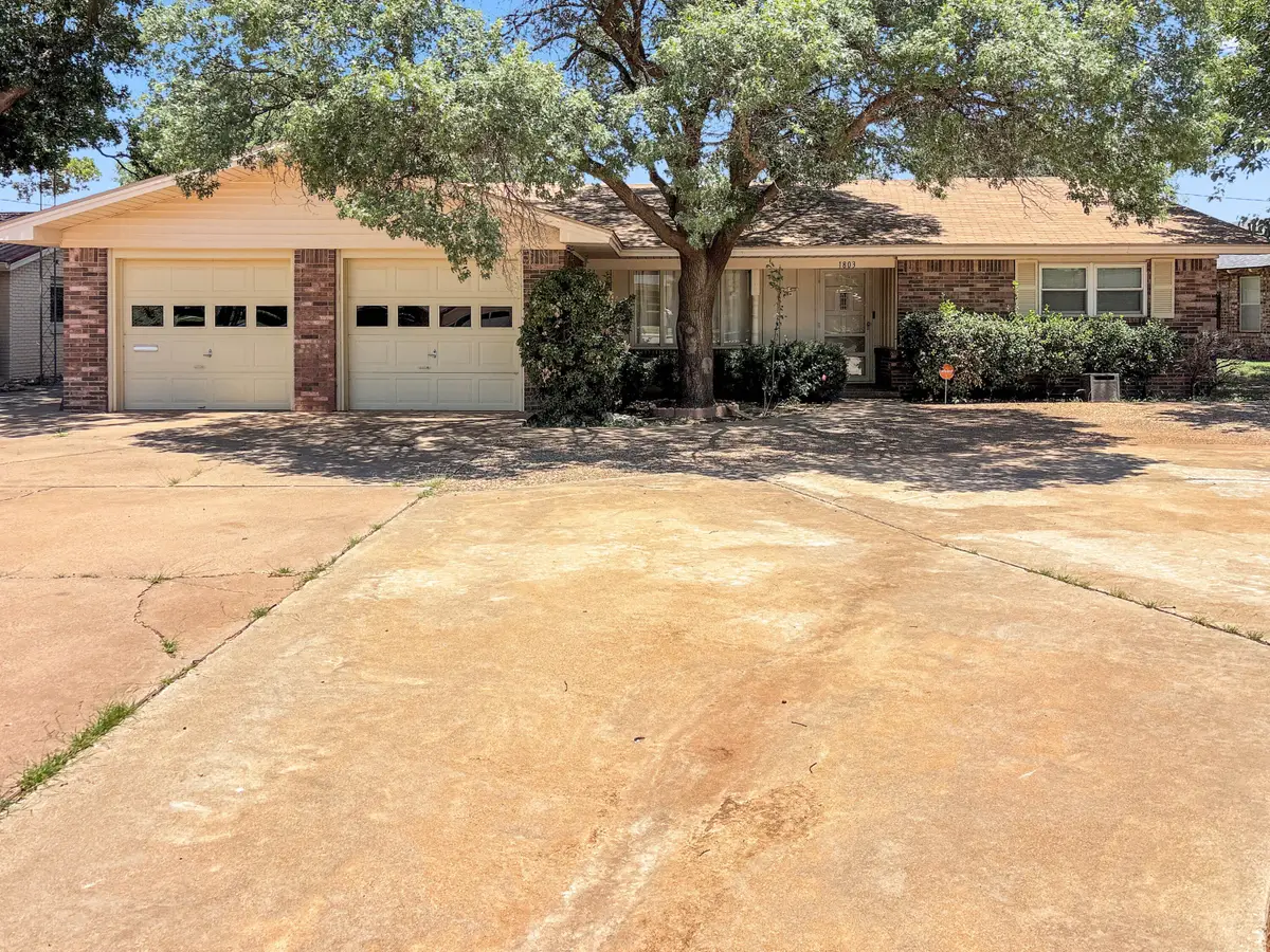1803 E Buckley Street, Brownfield, TX 79316 - #1