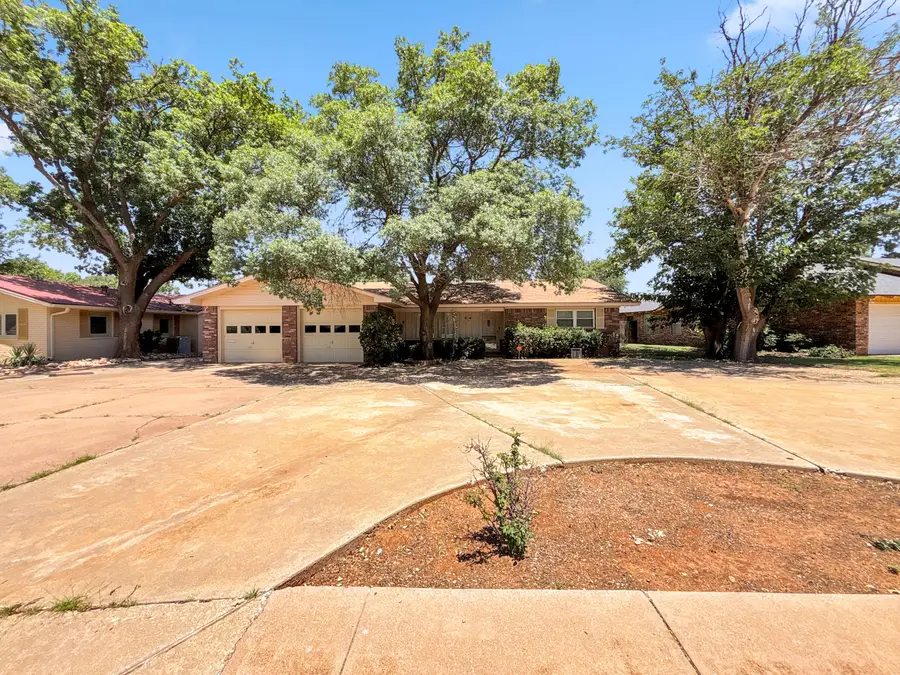 1803 E Buckley Street, Brownfield, TX 79316 - #3
