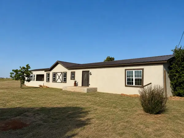 5901 N County Road 3000, Lubbock, TX 79403