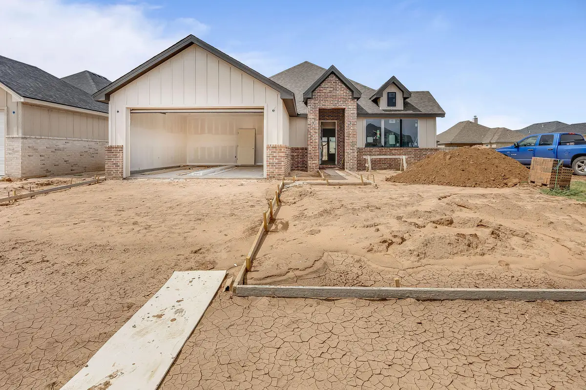 7018 18th Place, Lubbock, TX 79416 - #1