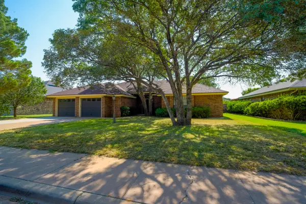 107 Bowie Lane, Levelland, TX 79336