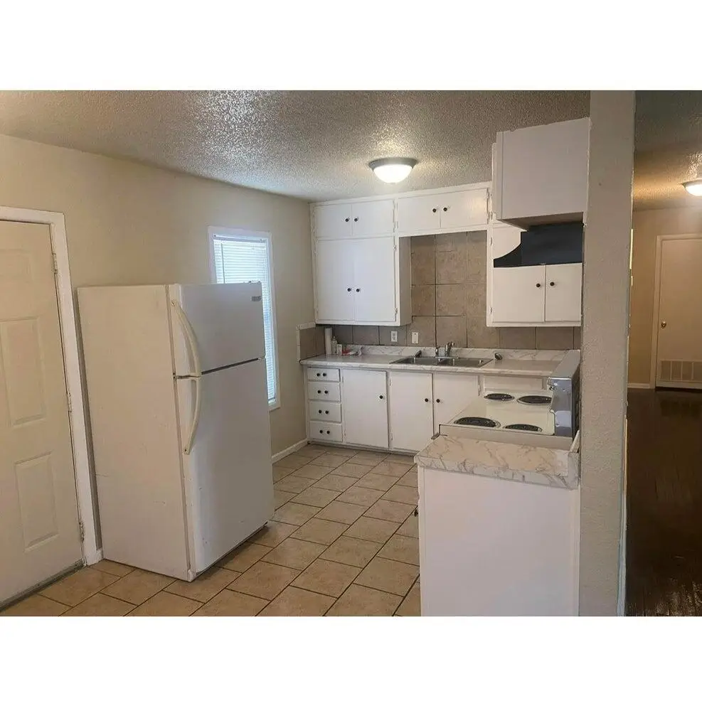 2411 Cedar Avenue, Lubbock, TX 79404 - #1