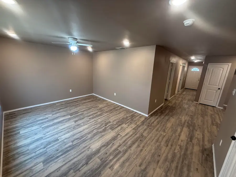 1516 E 8th Street, Lubbock, TX 79403 - #2