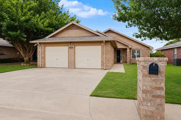 805 S 23rd Street, Slaton, TX 79364