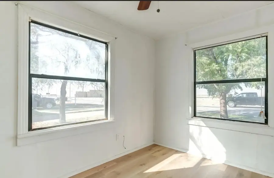 807 W 5th Street, Wolfforth, TX 79382 - #2