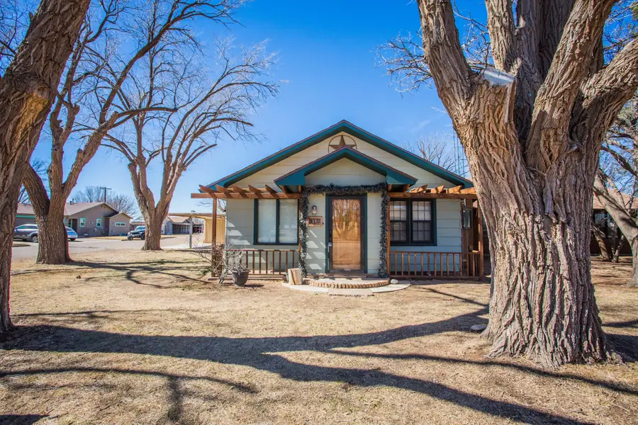 312 Ave D, Olton, TX 79064 - #3
