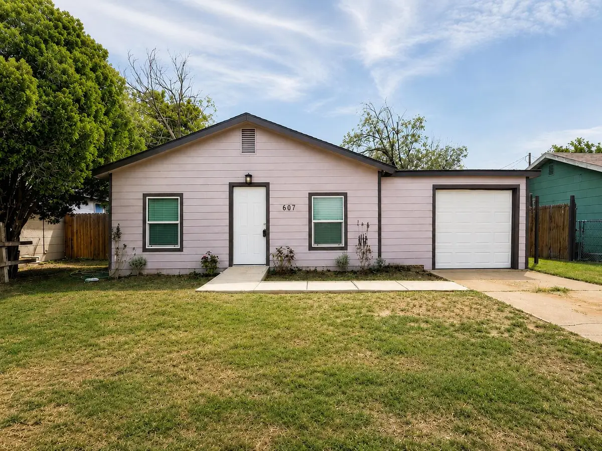 607 Zenith Avenue, Lubbock, TX 79403 - #1