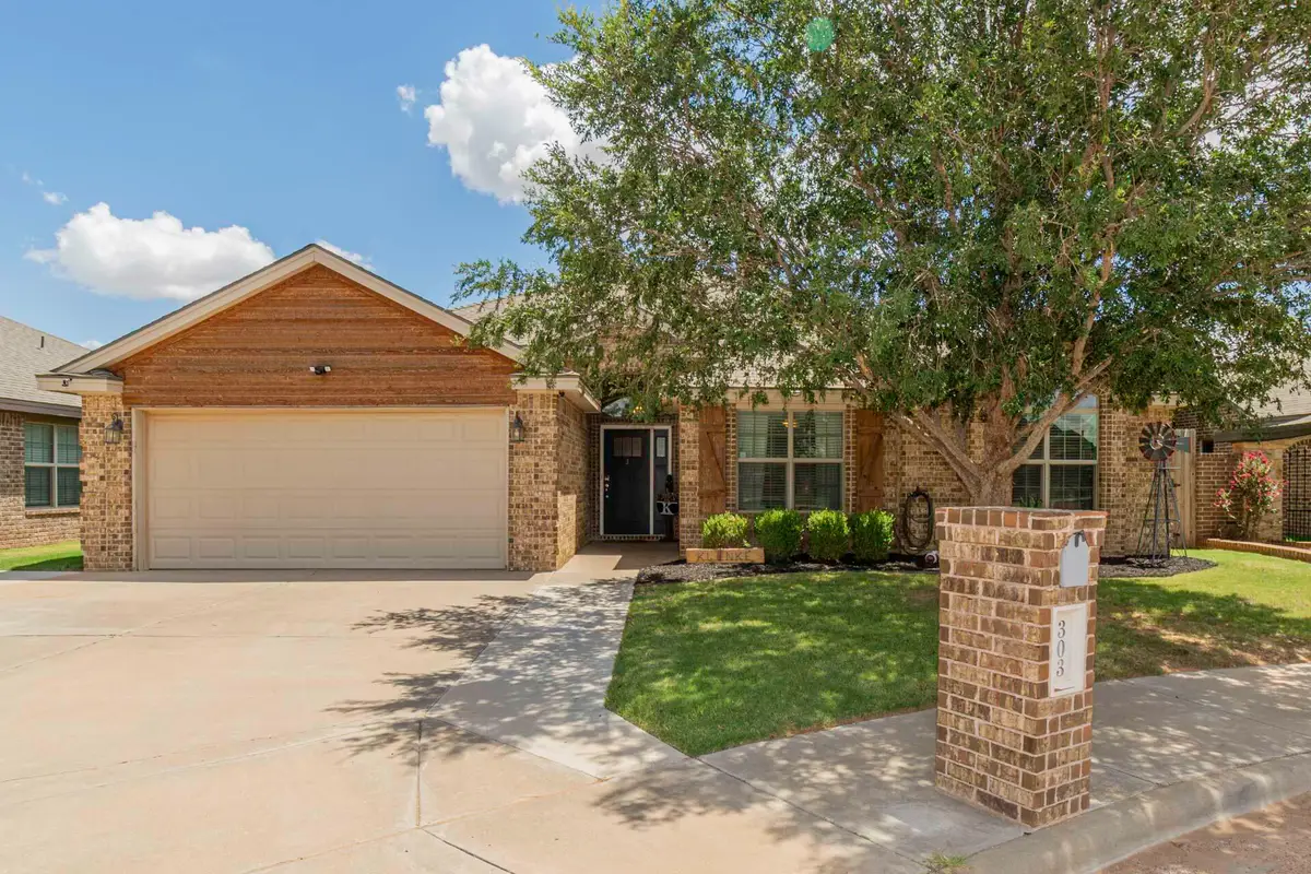 303 N 4th Street, Wolfforth, TX 79382 - #1