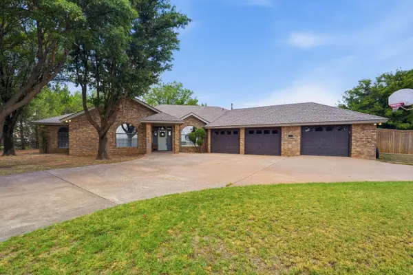 1849 Cotton Avenue, Levelland, TX 79336