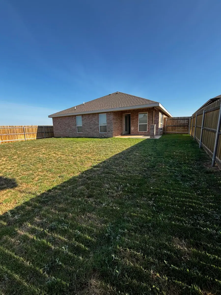 1410 14th Street, Shallowater, TX 79363 - #2