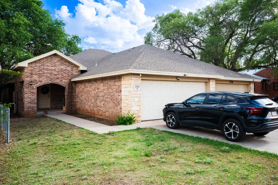 2217 15th Street, Lubbock, TX 79401 - #2