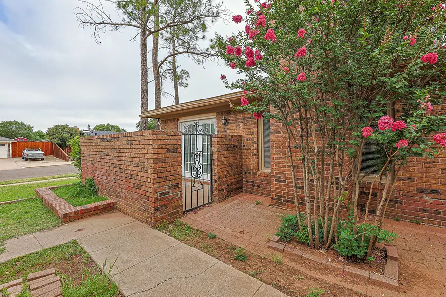 5709 80th Street, Lubbock, TX 79424 - #3