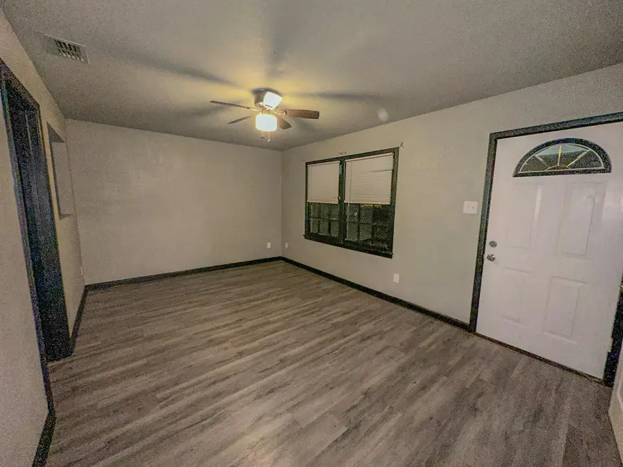 2722 E 9th Street, Lubbock, TX 79403 - #3