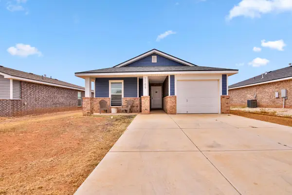 1105 E 21st Street, Wolfforth, TX 79382