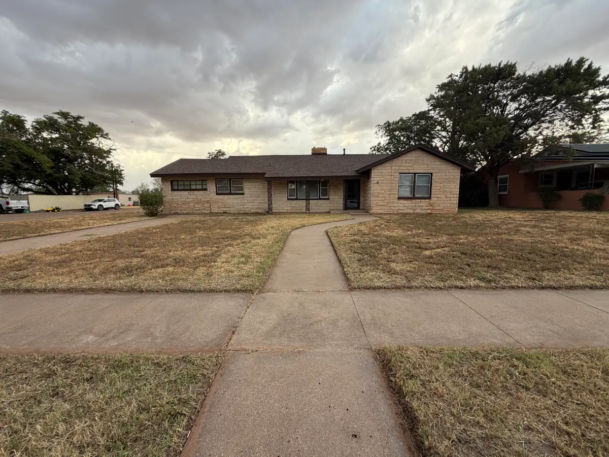 923 W 3rd Street, Spur, TX 79370 - #1