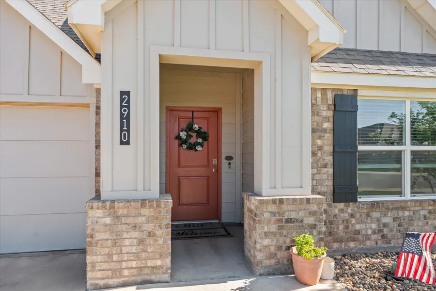 2910 135th Street, Lubbock, TX 79423 - #2