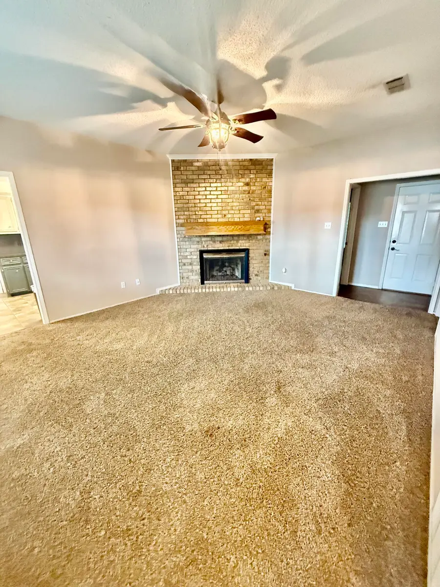 1416 5th Street, Shallowater, TX 79363 - #2