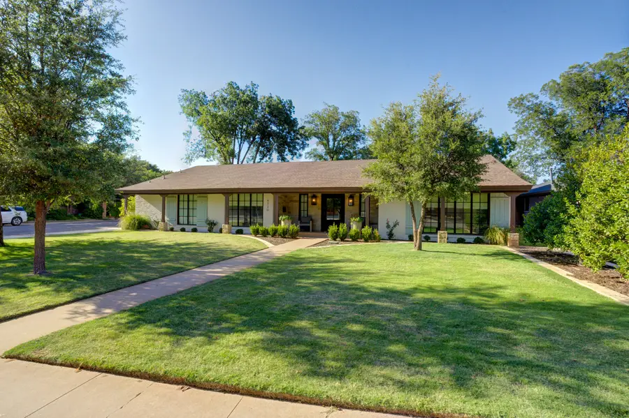 4520 8th Street, Lubbock, TX 79416 - #2