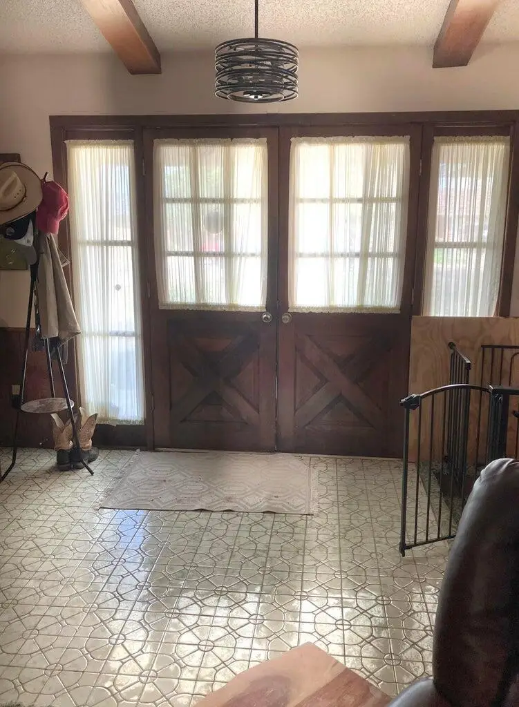 2507 Holliday Street, Plainview, TX 79072 - #2