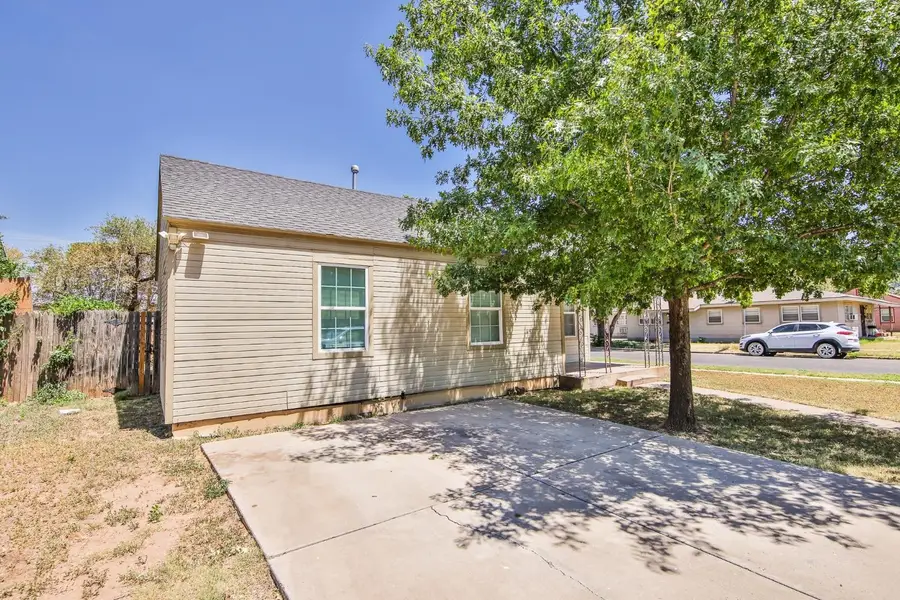 2302 20th Street, Lubbock, TX 79411 - #3