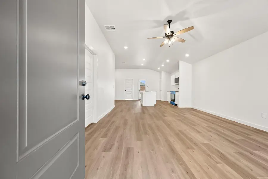 2013 Durham Avenue, Wolfforth, TX 79382 - #3