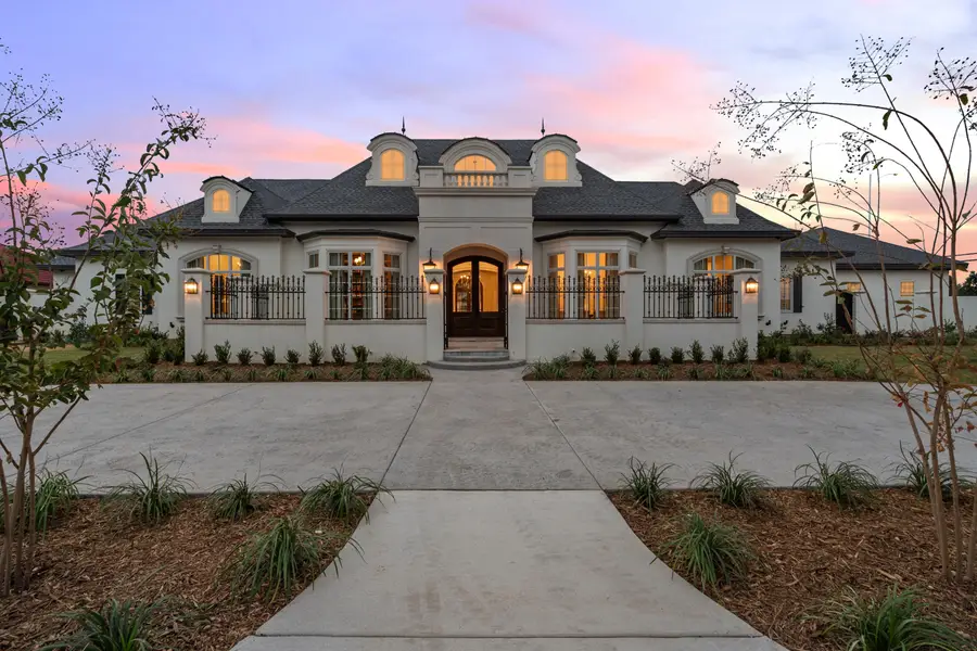 1902 Aberdeen Avenue, Lubbock, TX 79407 - #2