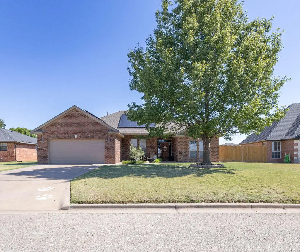 2404 Magan Street, Plainview, TX 79072 - #1