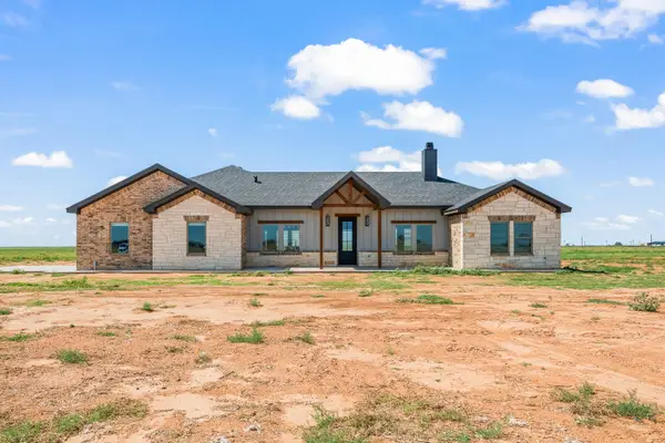706 E F M 597, Abernathy, TX 79311
