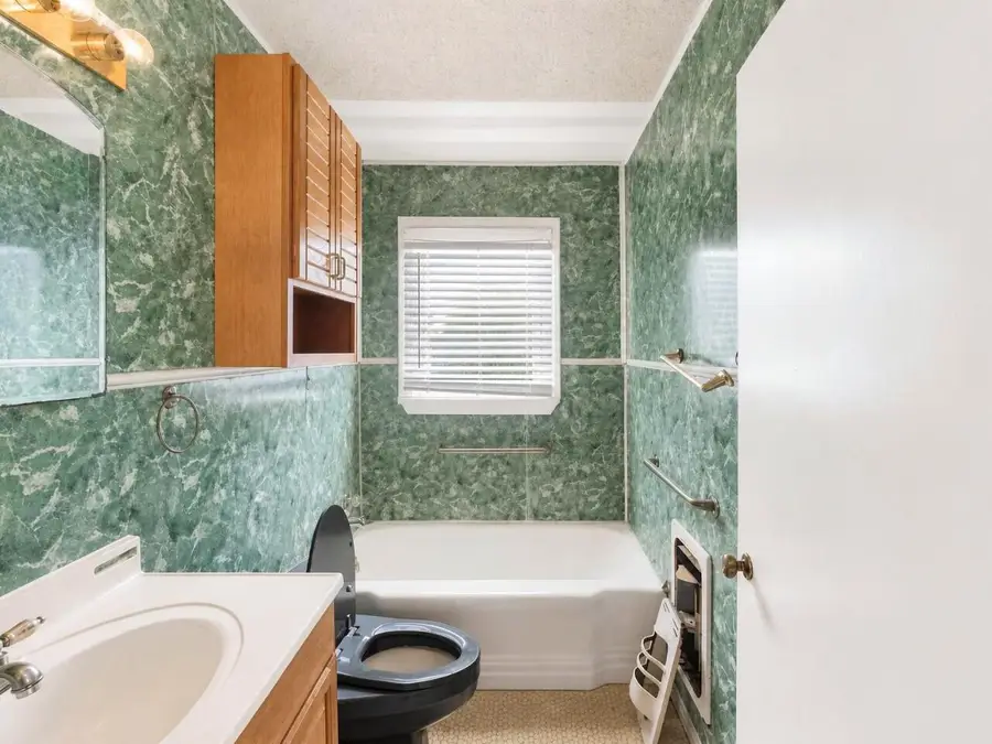 205 11th Street, Levelland, TX 79336 - #3