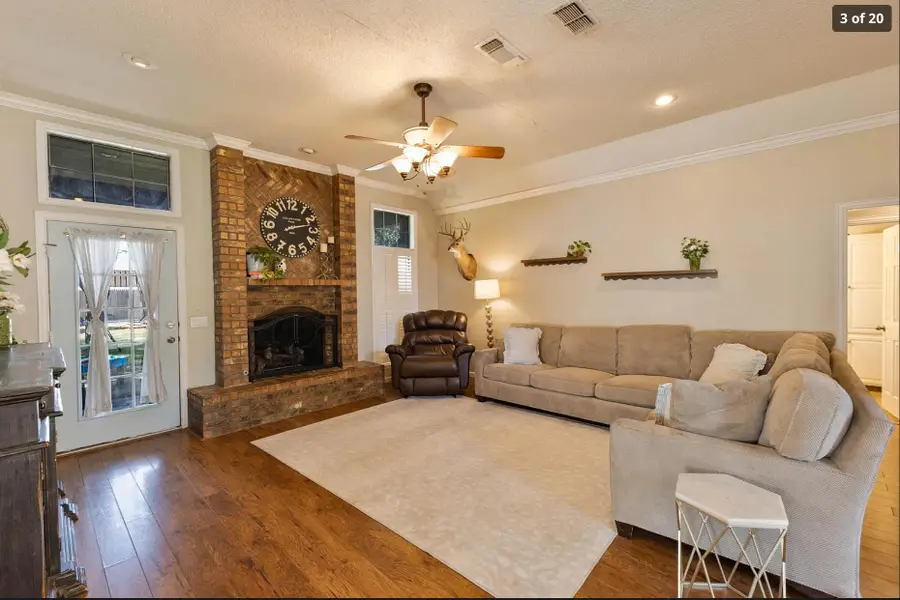 2403 Magan Drive, Plainview, TX 79072 - #2