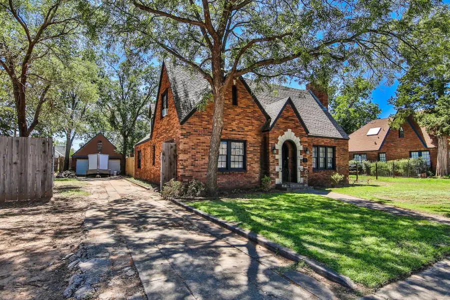2309 17th Street, Lubbock, TX 79401 - #2
