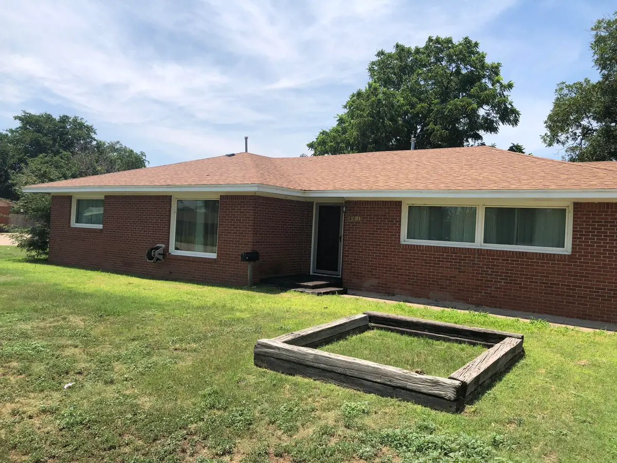804 S Broadway Street, Plainview, TX 79072 - #1