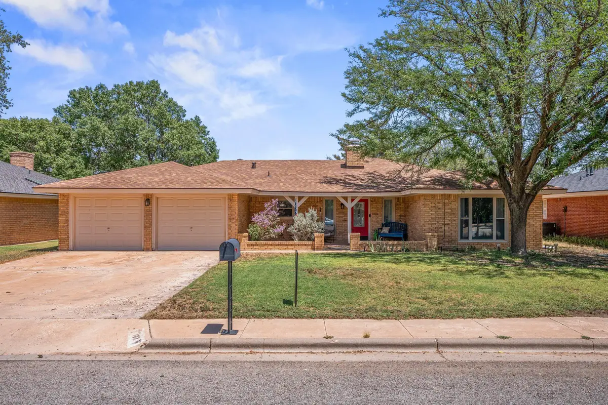 103 Willow Circle, Levelland, TX 79336 - #1