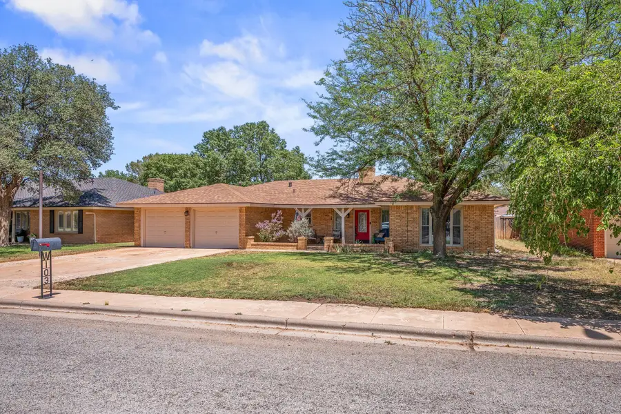 103 Willow Circle, Levelland, TX 79336 - #2