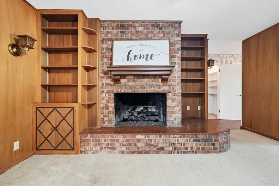 908 E Buckley Street, Brownfield, TX 79316 - #3