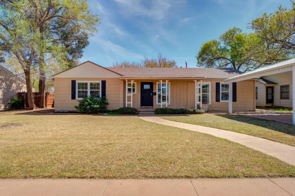 3207 30th Street, Lubbock, TX 79410 - #1