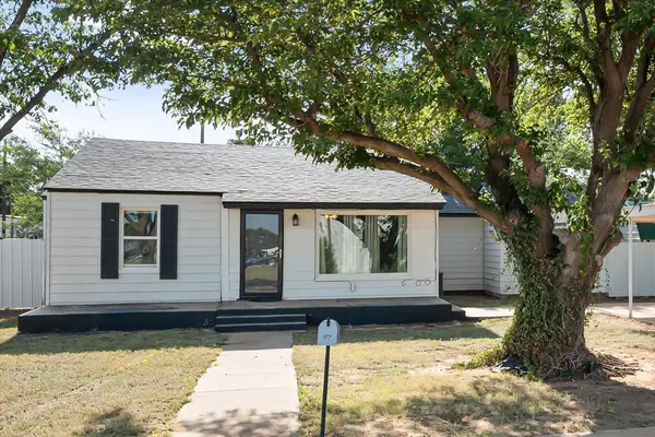 107 Stadium Drive, New Home, TX 79381