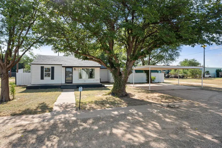 107 Stadium Drive, New Home, TX 79381 - #2