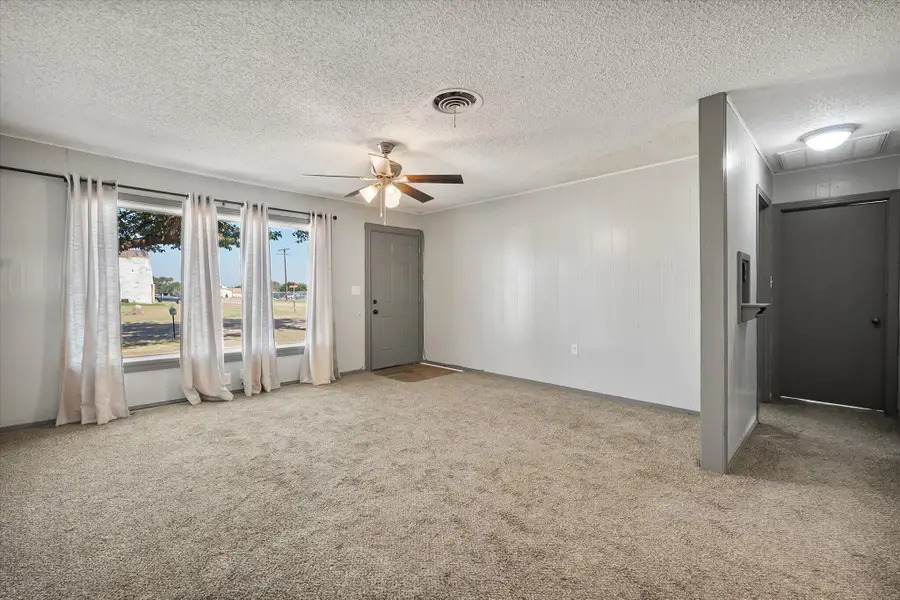 107 Stadium Drive, New Home, TX 79381 - #3