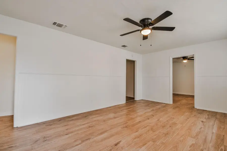 4406 Kemper Street, Lubbock, TX 79416 - #3