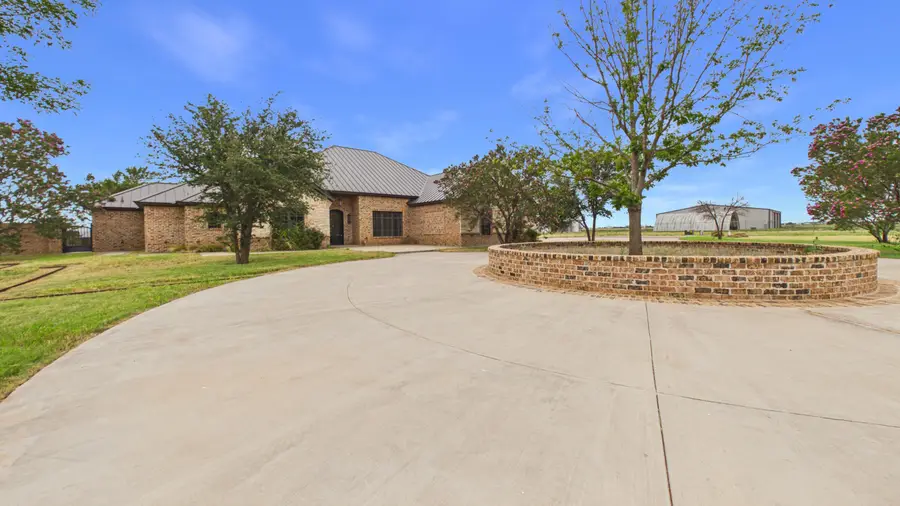 7901 N County Road 2140, Lubbock, TX 79415 - #2