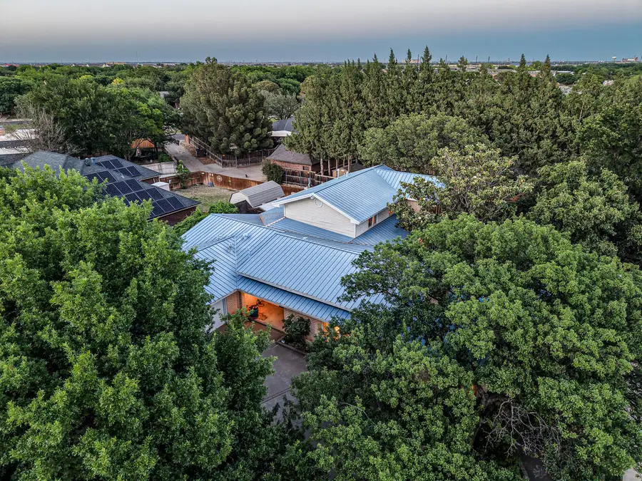 305 Wayne Avenue, Lubbock, TX 79416 - #3
