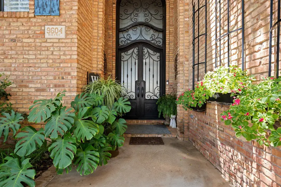 9604 Wayne Avenue, Lubbock, TX 79424 - #2