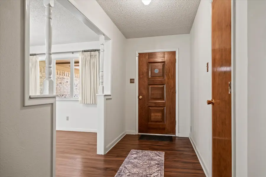 206 Redwood Lane, Levelland, TX 79336 - #3