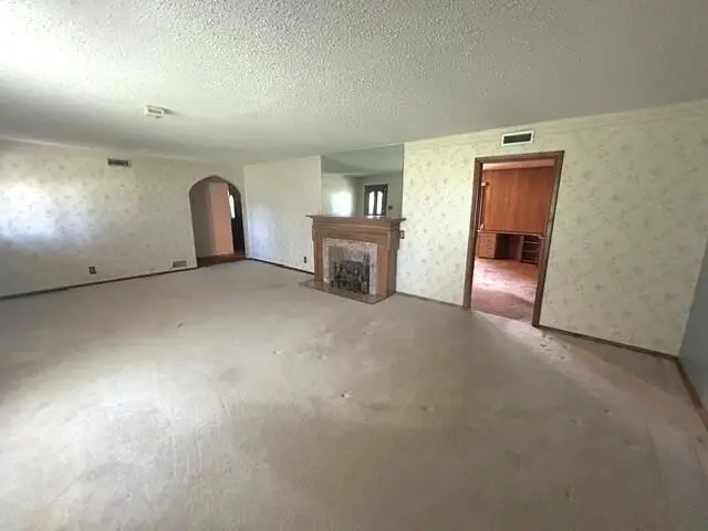 1804 Avenue H, Levelland, TX 79336 - #3