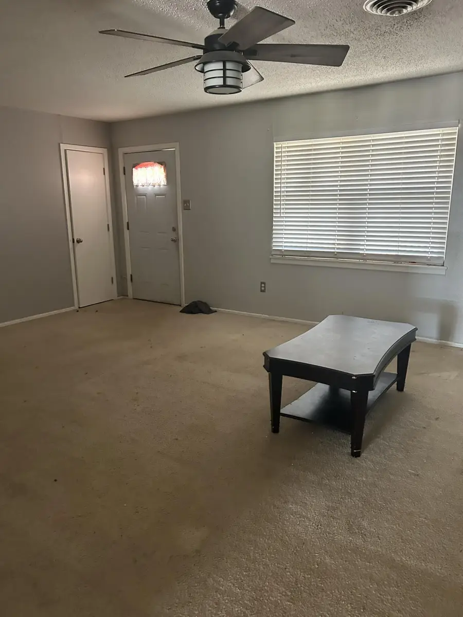 1402 E 5th Street, Petersburg, TX 79250 - #2