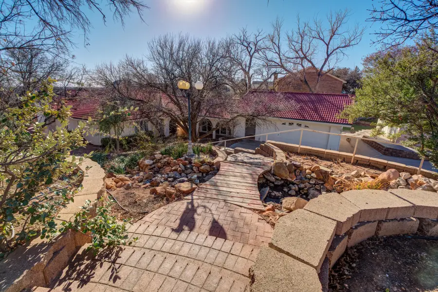 15 Surrey Circle, Ransom Canyon, TX 79366 - #2