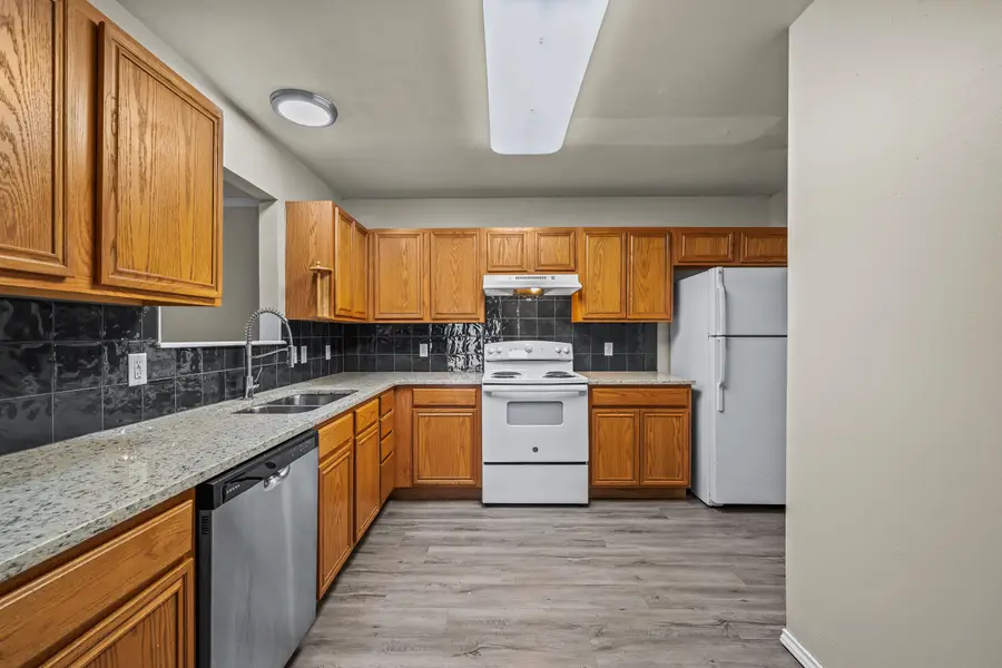 301 N Chicago Avenue, Lubbock, TX 79416 - #3